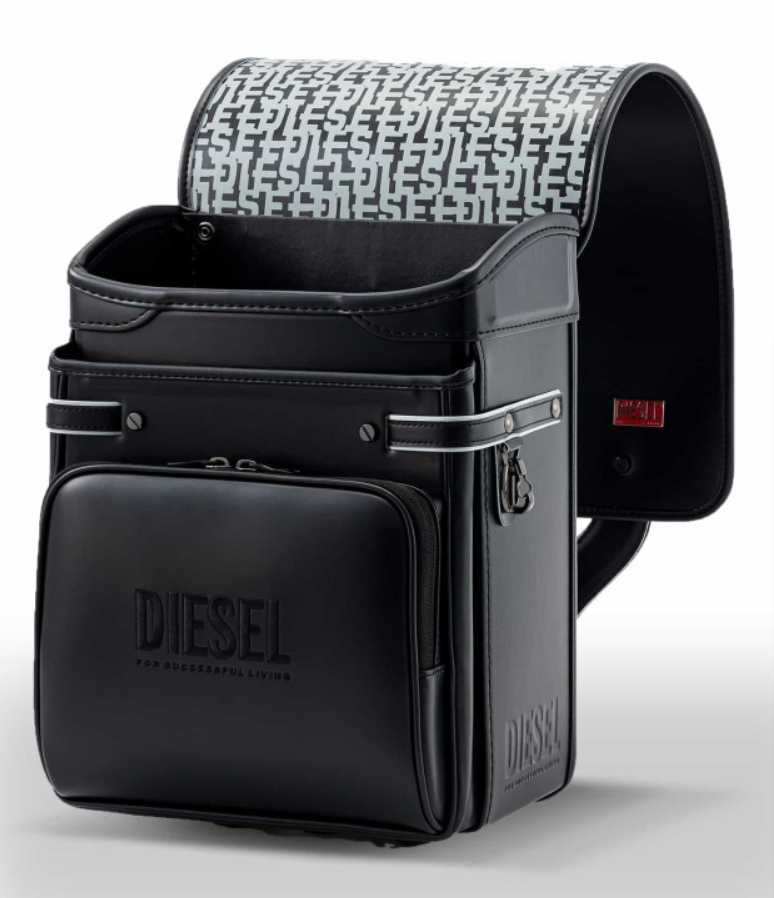 DIESEL(ディーゼル)BISCOTTO ENAMELED PLAQUE (ディーゼル ビスコット エナメルド プラーク)ランドセル商品詳細 (2)